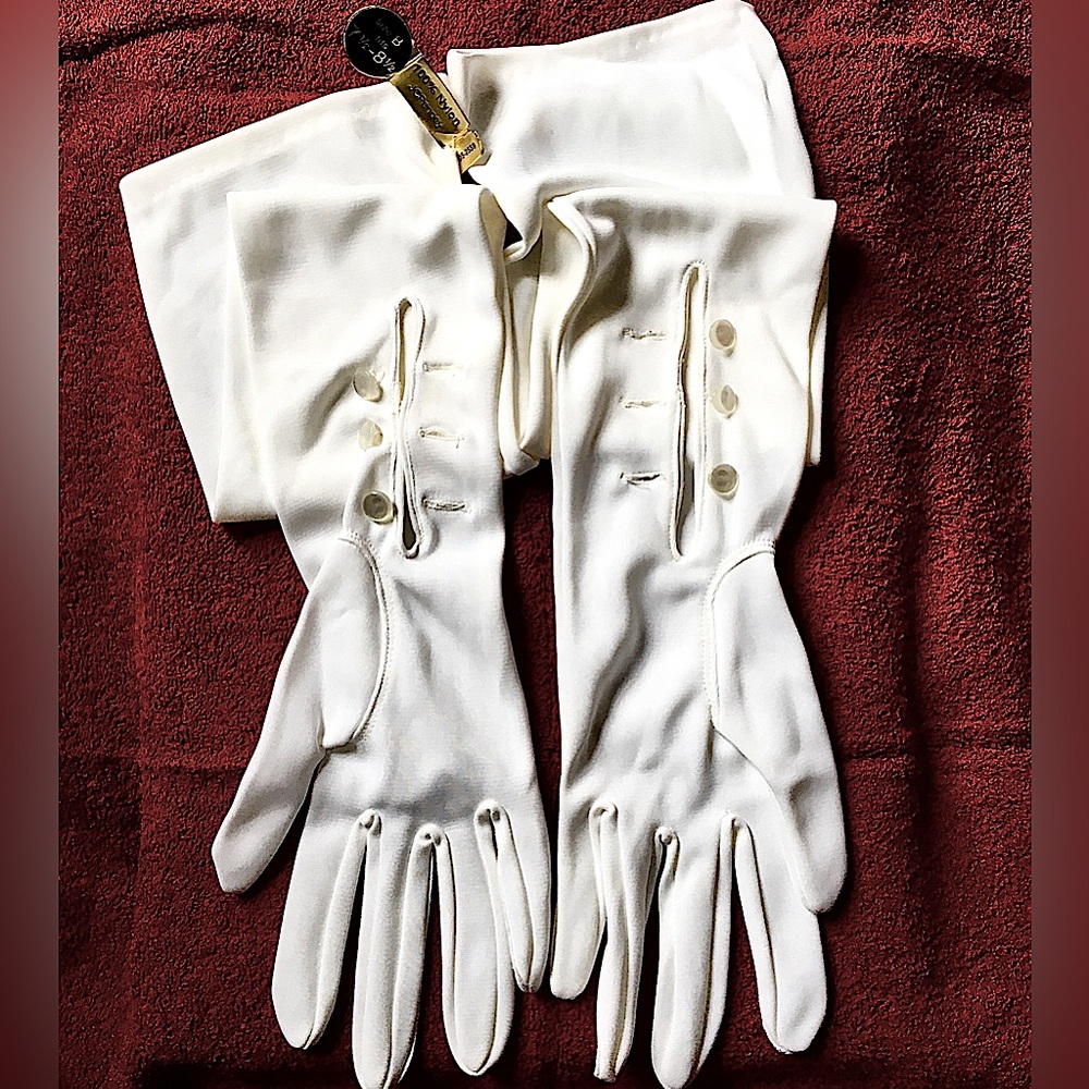 Long Gloves
